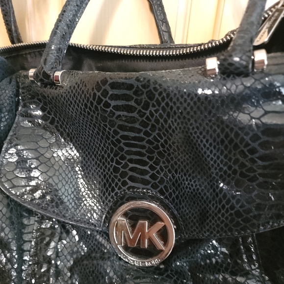 Michael Kors Fulton Black Patten python Leather Purse Handbag - Picture 8 of 12